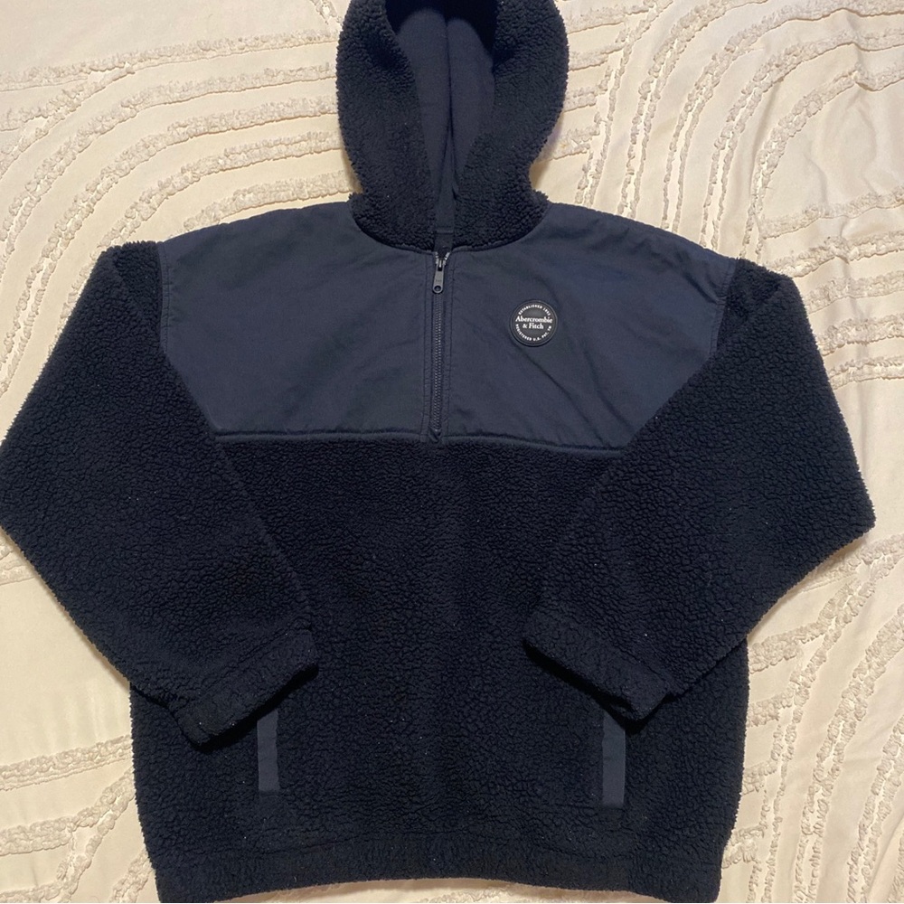 Abercrombie & Fitch Men's Black Sherpa Half-Zip Hoodie